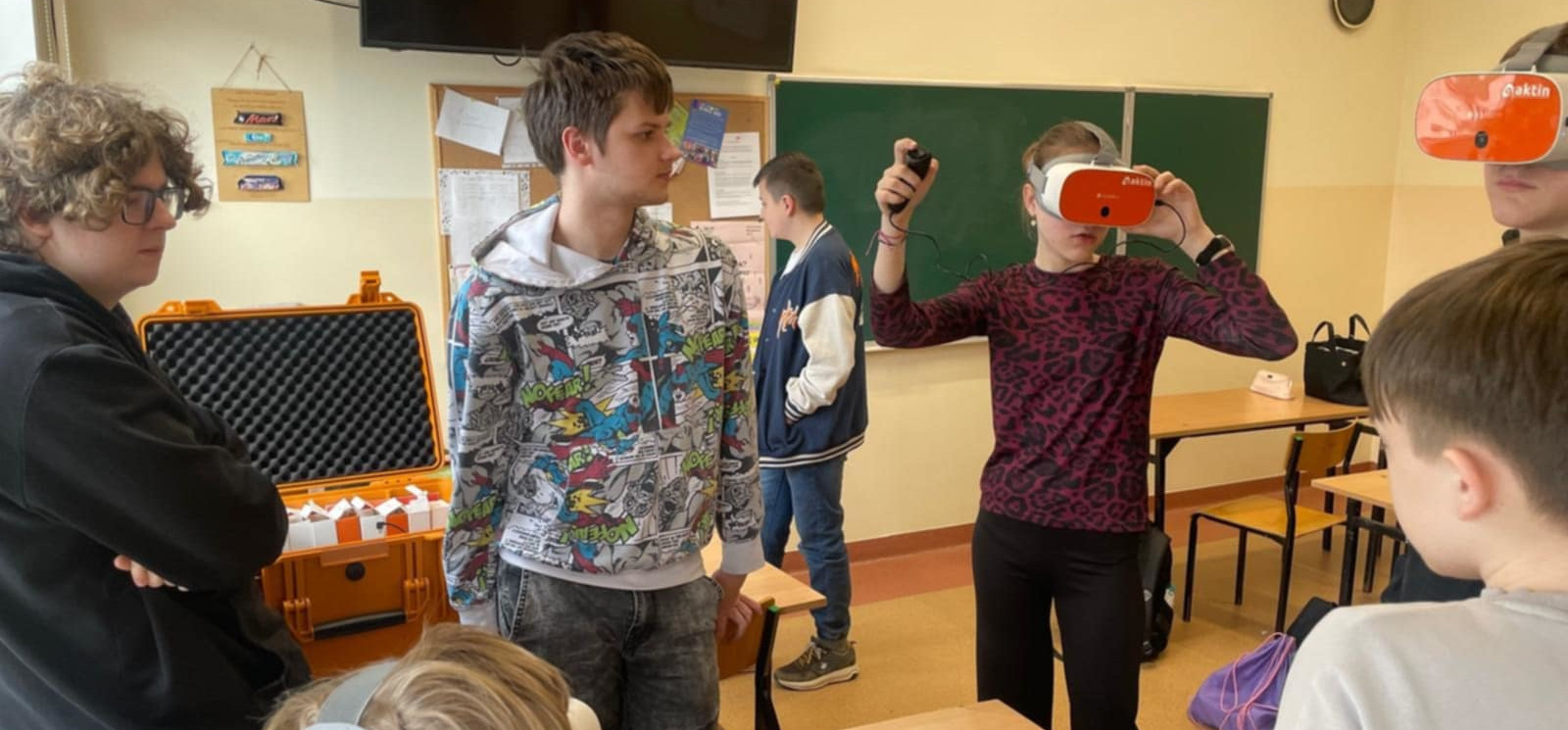 Gogle VR w klasie VIC