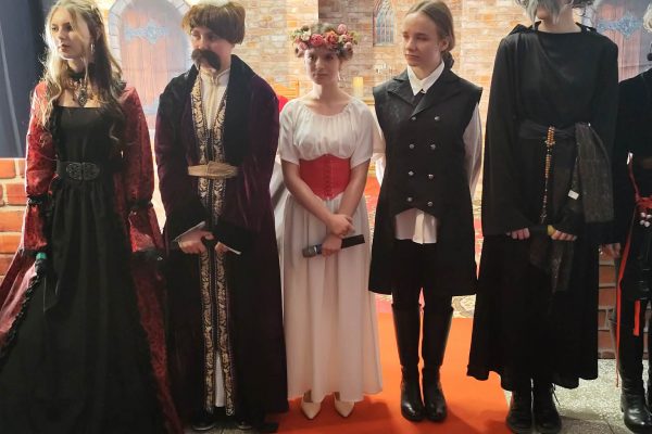 0461b2fe-ff27-4353-a99e-1d57c1a3bd91