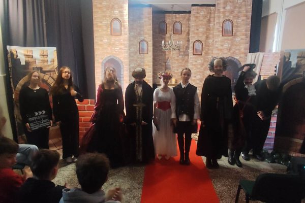 31eebf33-1d8b-43f2-8019-fa40f507b9ac