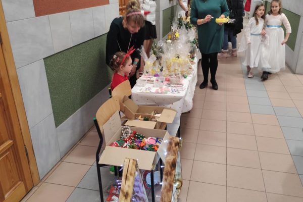 58eade6f-bcff-4141-a2b1-8f0cd8e29e7b