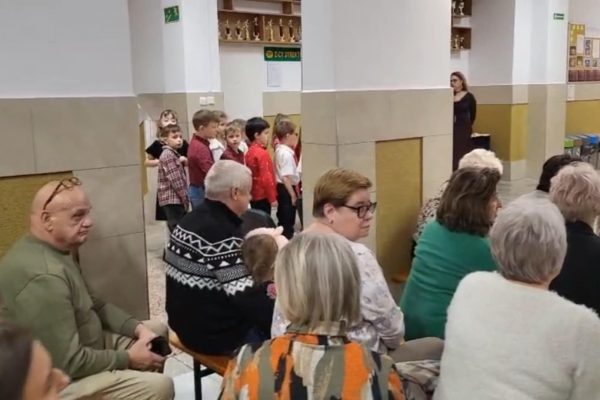 6a0fff7e-b18f-4941-b1e8-9d4dabbe8b4d