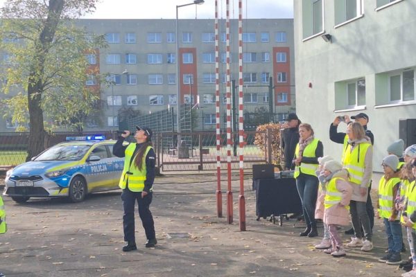 73c733f6-8eda-4cee-8ca4-ad8b520575f5