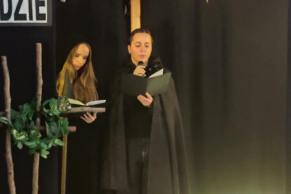 869f4815-d5b3-4434-82bd-bdf4889795f0