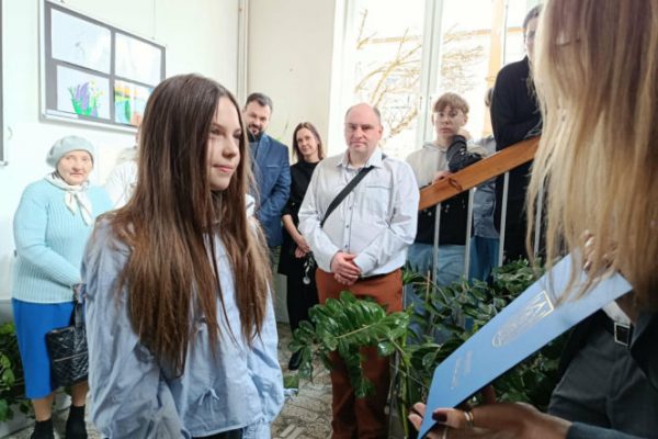 8e93c5a5-0354-4992-8168-4224f33f9db2