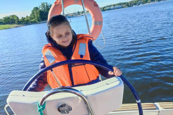 9c142566-d428-49e9-8845-79f8fa76d38f