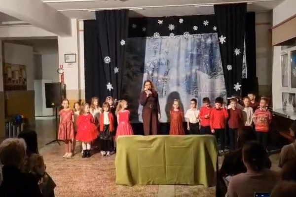 9c2674ca-f666-4084-a3ff-7cc8d72918c4