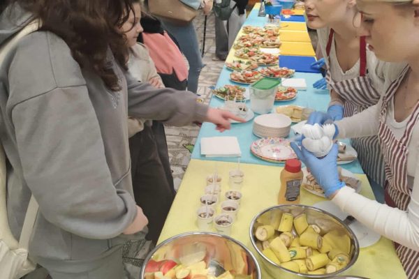 a16d8c98-d156-4c2b-8892-e6c8a17af7f9