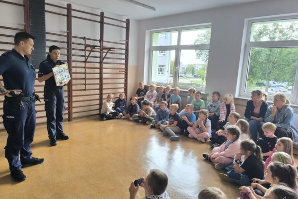 a69e3f21-b861-44be-9bc1-831e5bd491f2