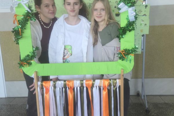 ac0104ab-8651-4cca-a155-b6e9d761a937