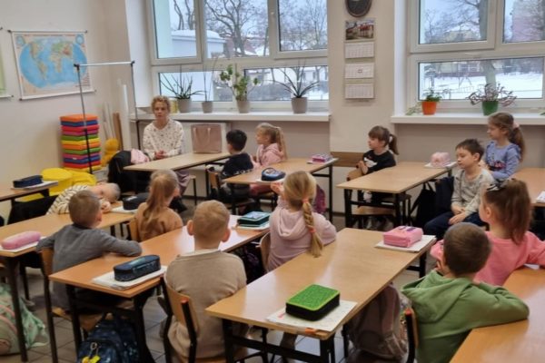 b70e7e73-5c71-43e9-afd8-4ccab64a2de0