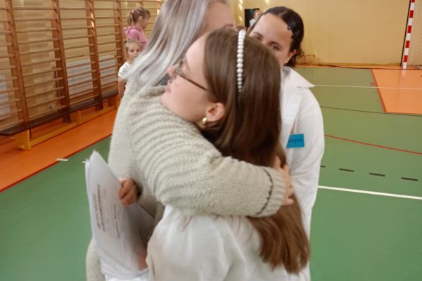 be9d04c7-ff0e-4c63-a535-28c37cfb90f2