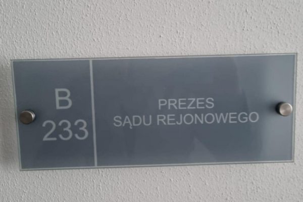 c1791f7d-f718-4617-848c-836e9f4de0cc