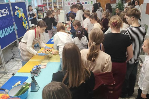 d2939002-922d-48b9-b74c-183e991f19ef