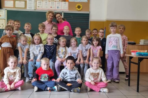 d6876953-2776-4c8e-ad1a-c9177e448e40