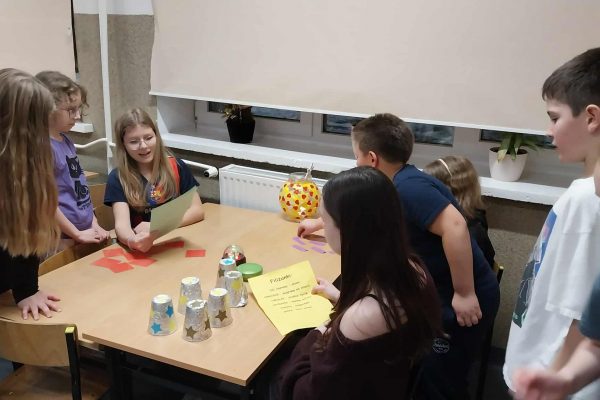 d8bee146-29b6-4e91-9db4-b1af611091da