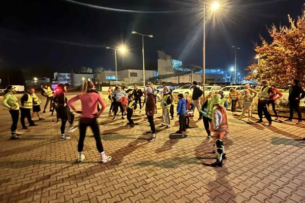 f234700b-f32c-424f-9d3d-39fb61474c12