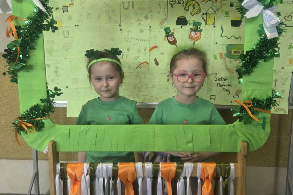 f37d8ed0-9619-498e-a874-419781e02072